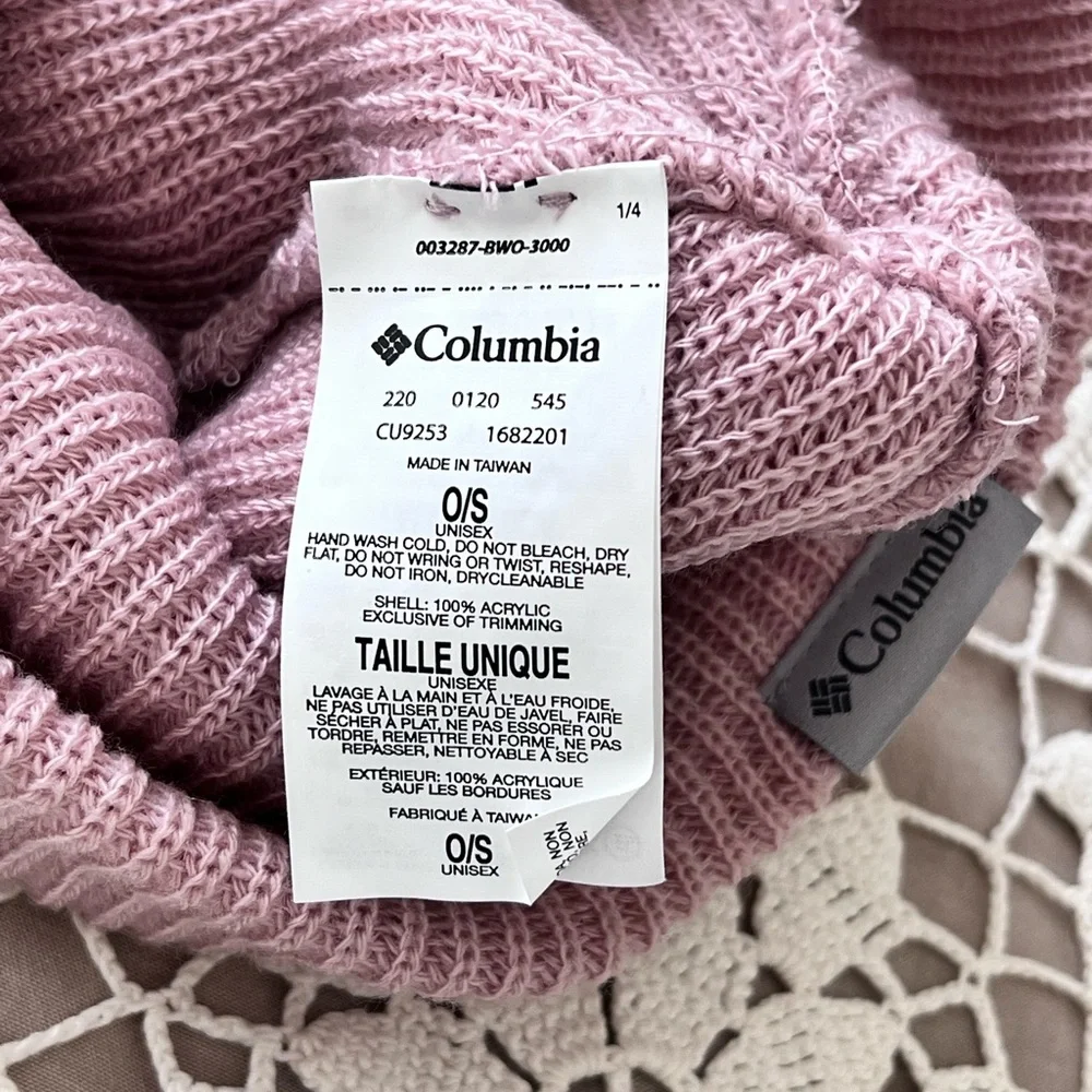 Columbia | Like new women’s pink ribbed knit beanie